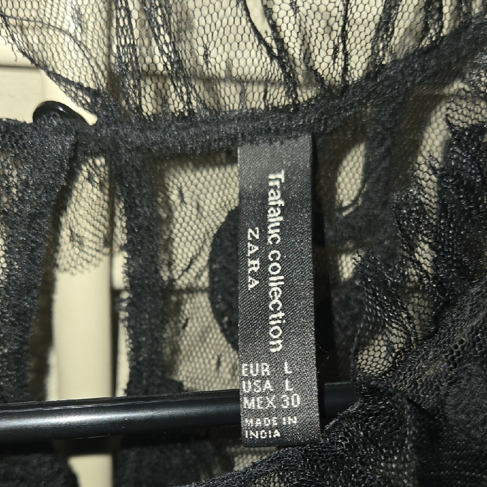 Zara Black Lace Sleeveless Blouse - Picture 5 of 7